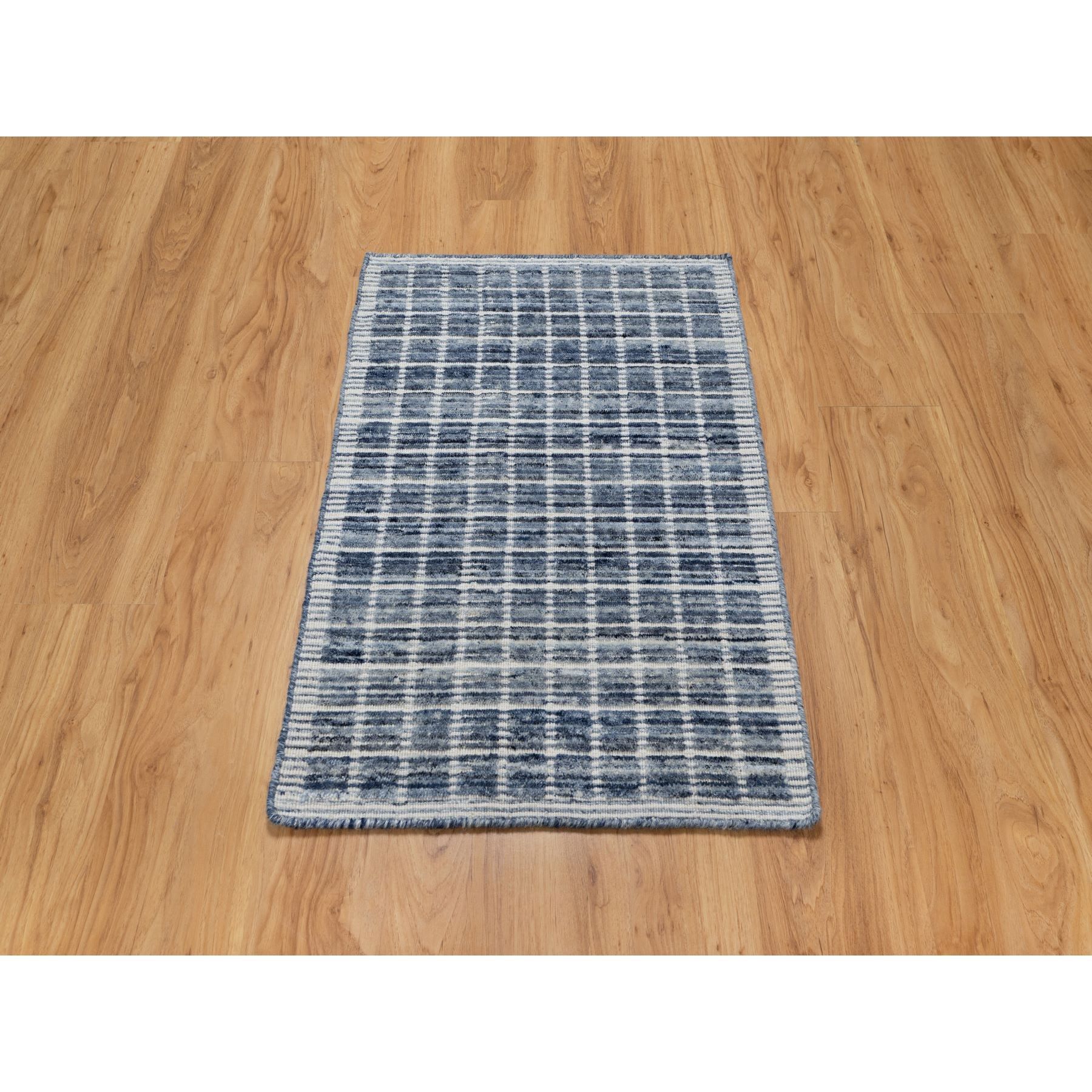 2'2"x3'1" Denim Blue, Modern Plain Decor Box Design, Pure Wool, Soft to the Touch, Loomed Knotted, Mat, Oriental Rug Sh91062