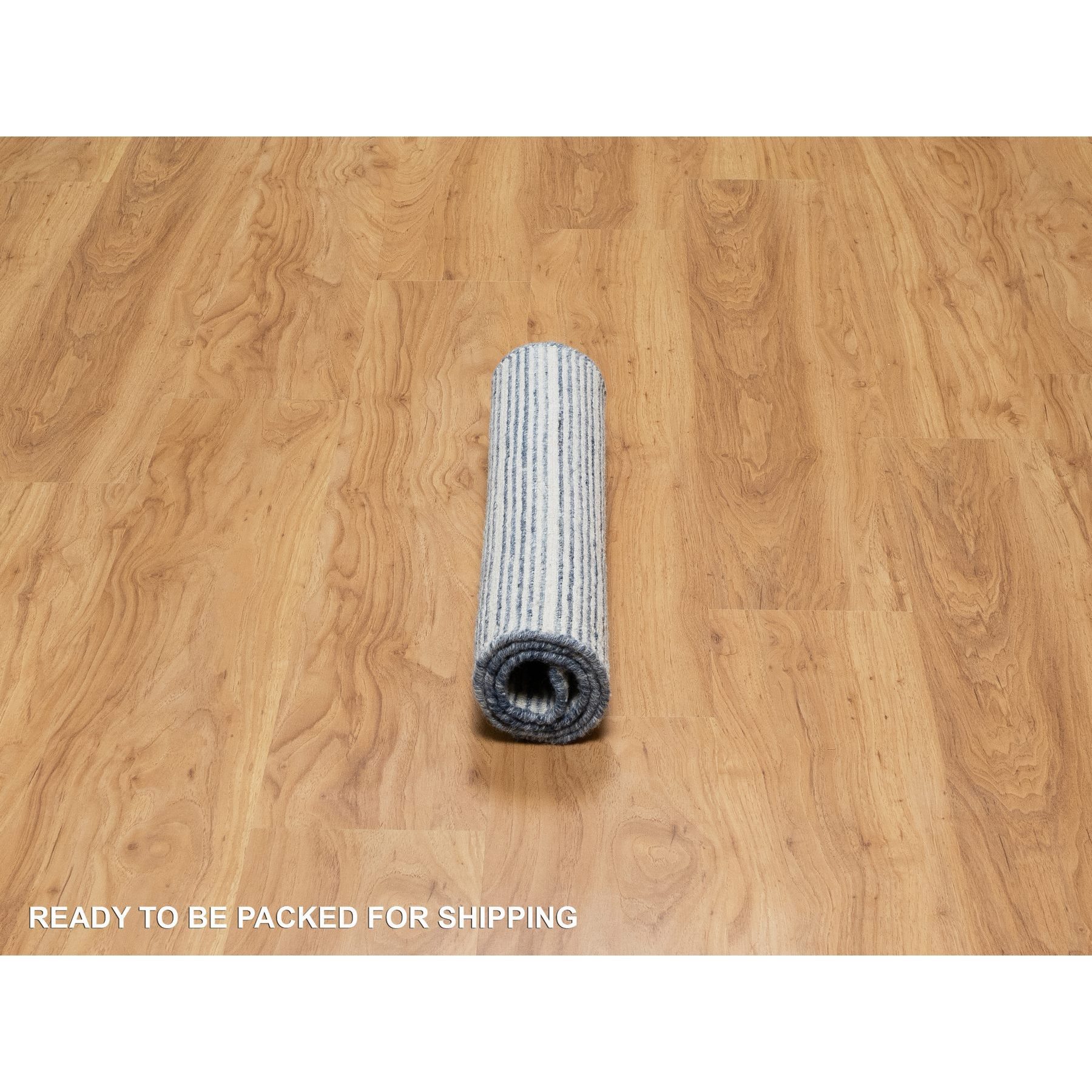 2'2"x3'1" Denim Blue, Modern Plain Decor Box Design, Pure Wool, Soft to the Touch, Loomed Knotted, Mat, Oriental Rug Sh91062
