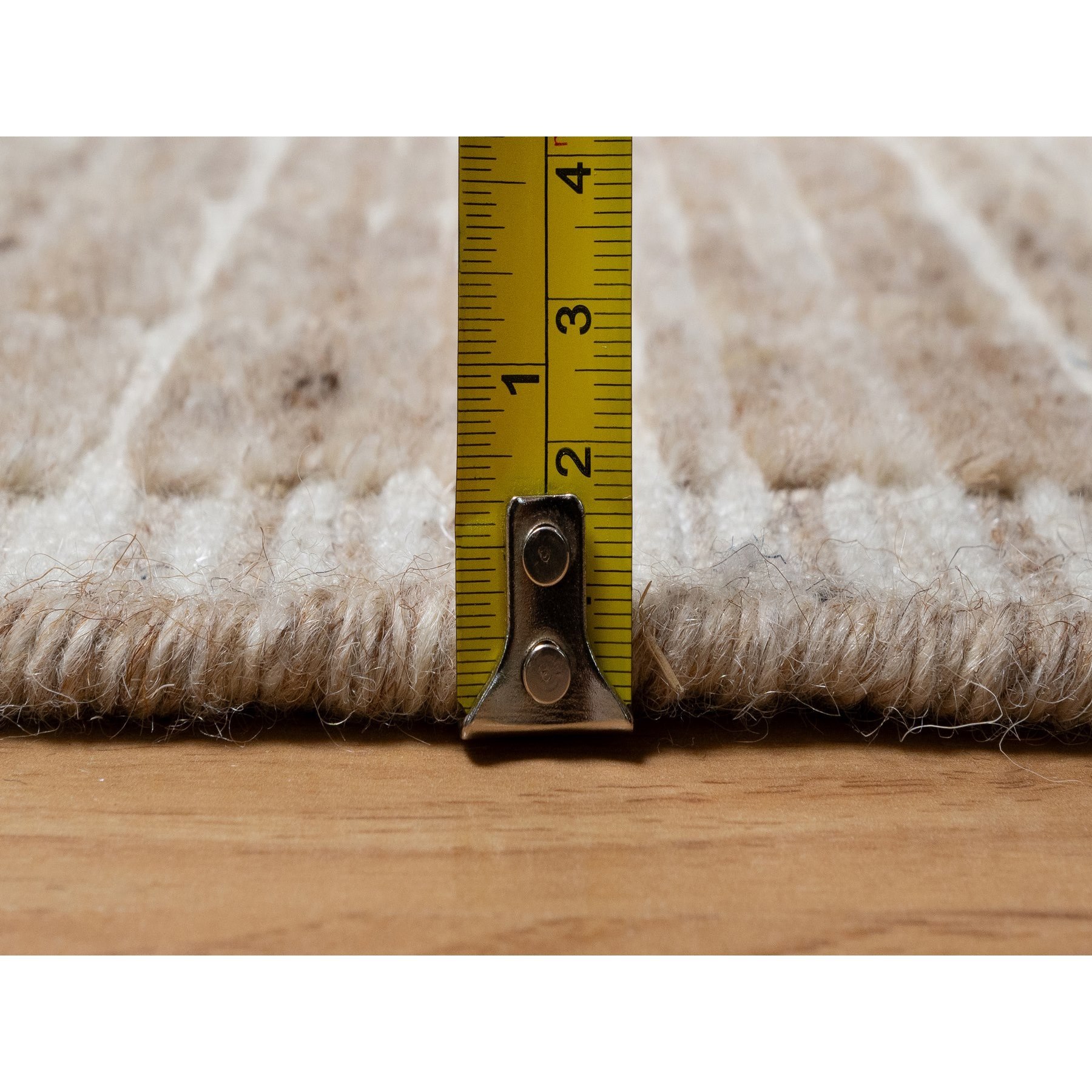 2'2"x3'1" Sesame Brown, Soft to Touch, Modern Plain Decor Box Design, Luxurious Wool, Loomed Knotted, Mat, Oriental Rug Sh91070