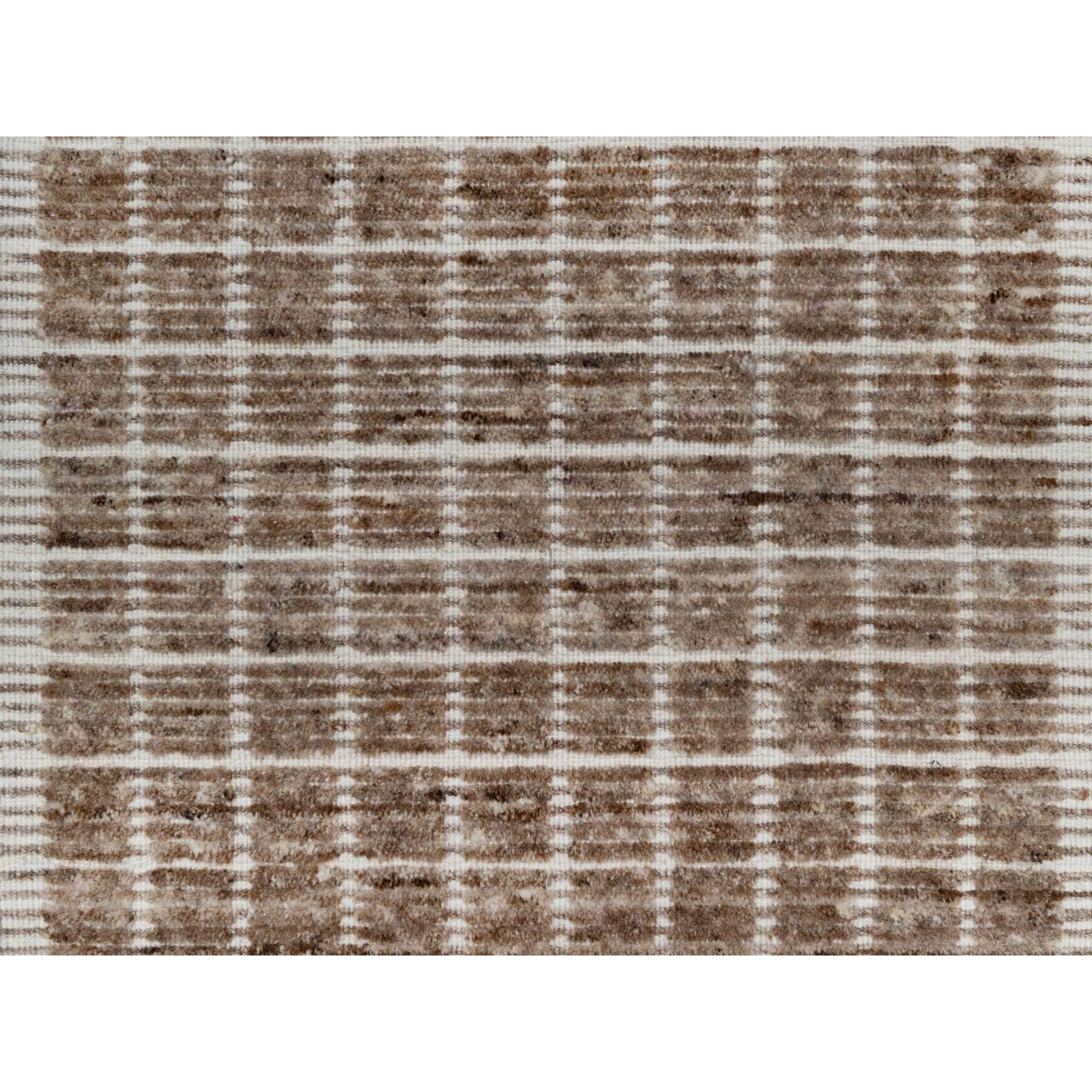 2'2"x3'1" Beaver Brown, Modern Plain Decor Box Design, Natural Wool, Soft to the Touch, Loomed Knotted, Mat, Oriental Rug Sh91071