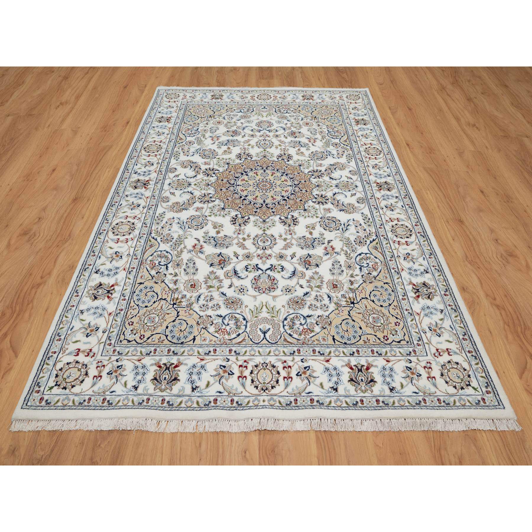 5'10"x9'2" Pearl White, 250 KPSI, Hand Knotted, Nain with Flower Medallion Design, Wool and Silk, Oriental Rug Sh91125