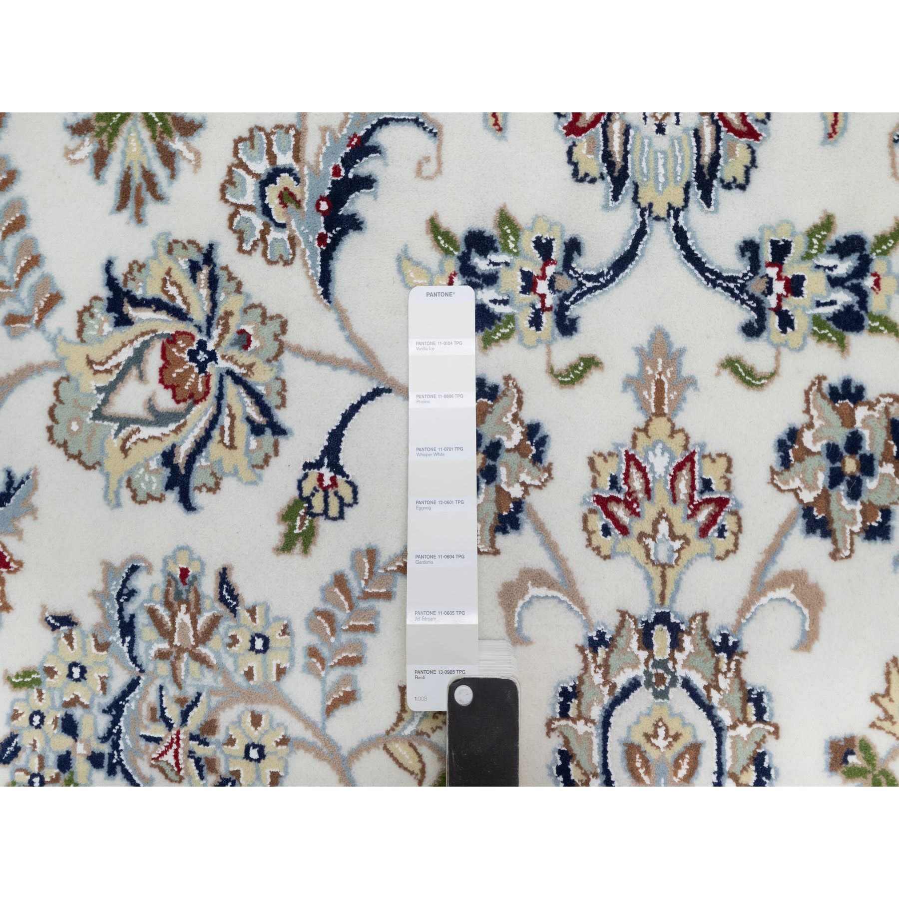 8'9"x12'3" Pearl White, Hand Knotted, Nain with Flower Medallion Motif, 250 KPSI, Wool and Silk, Oriental Rug Sh91126