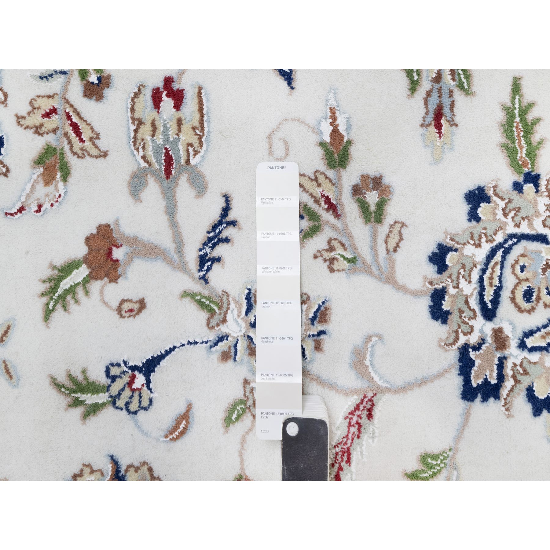 11'9"x18'1" Floral White, 250 KPSI, Nain with Flower Medallion Design, Hand Knotted, Wool and Silk, Oversized, Oriental Rug Sh91127