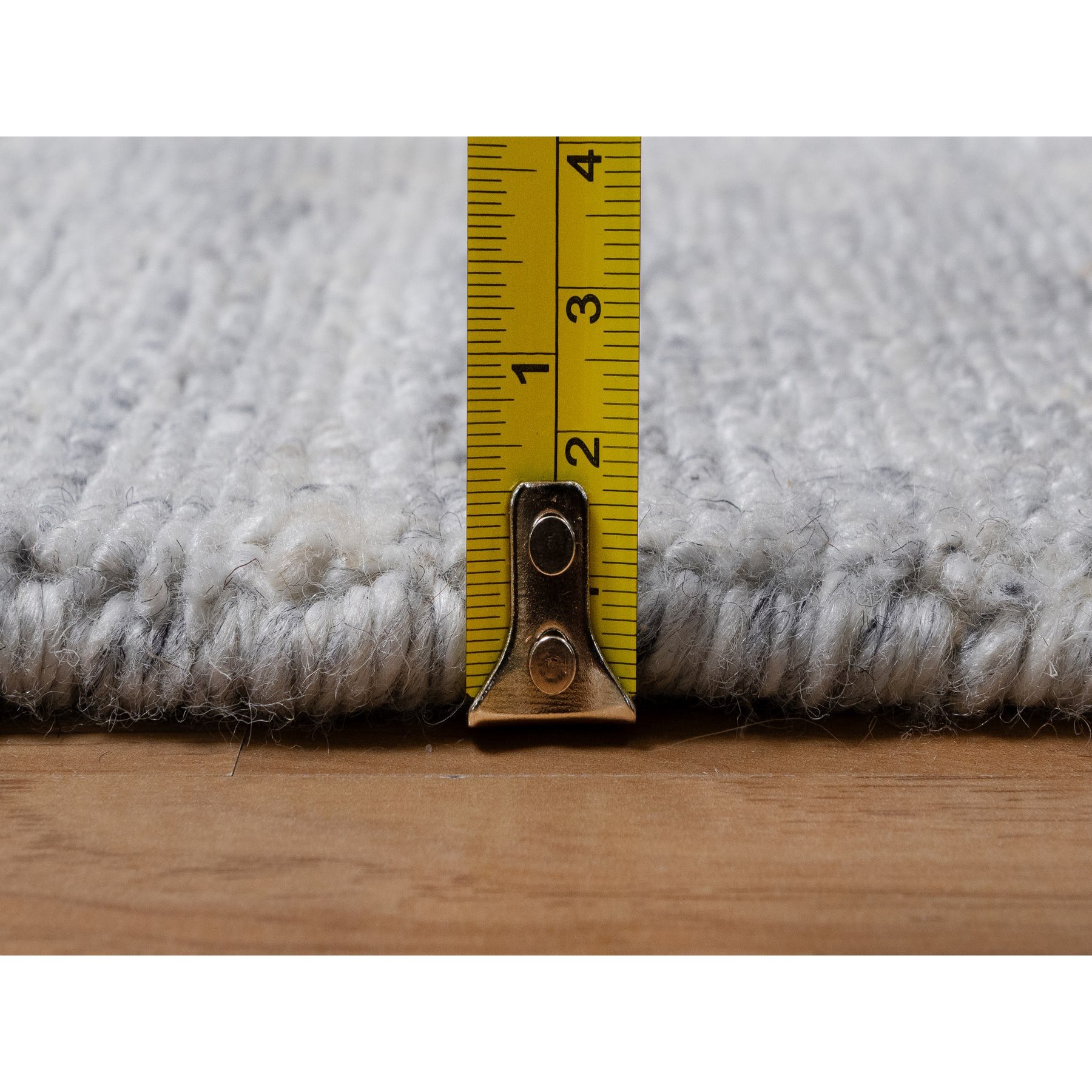 2'6"x8' Frost White, Plain Modern Striae Design, Hand Loomed, Soft Pile, Natural Wool, Runner, Oriental Rug Sh91178