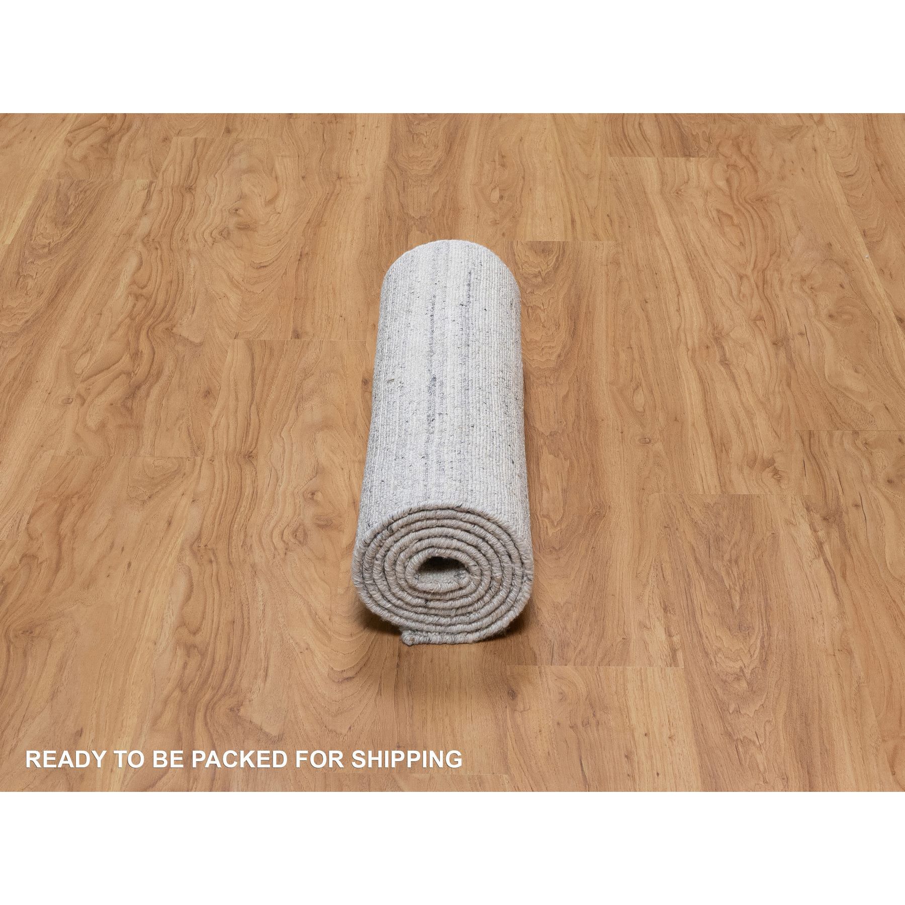 2'6"x8' Lily White, Soft Pile, Plain Modern Striae Design, Hand Loomed, Pure Wool, Runner, Oriental Rug Sh91181