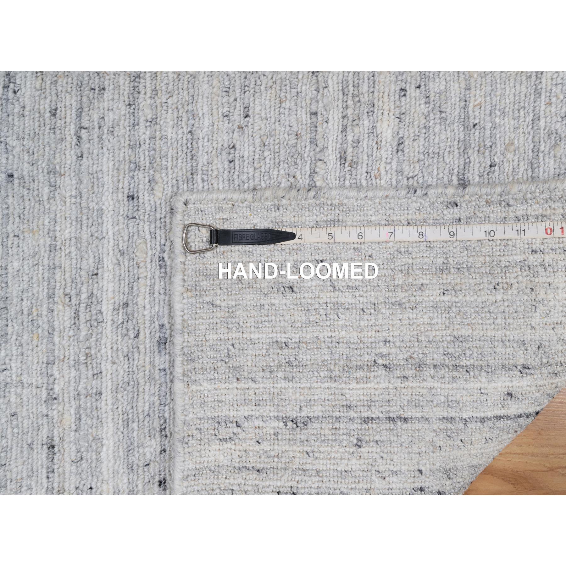 2'x3' Frost White, Plain Modern Striae Design, Hand Loomed, Soft Pile, Natural Wool, Mat, Oriental Rug Sh91202