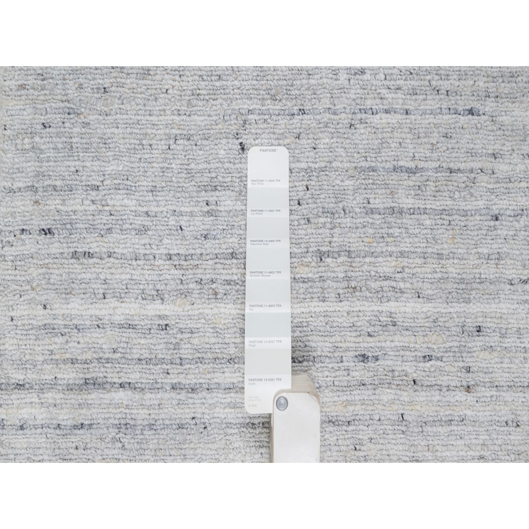 2'x3' Porcelain White, Hand Loomed, Plain Modern Striae Design, Soft Pile, Natural Wool, Mat, Oriental Rug Sh91203
