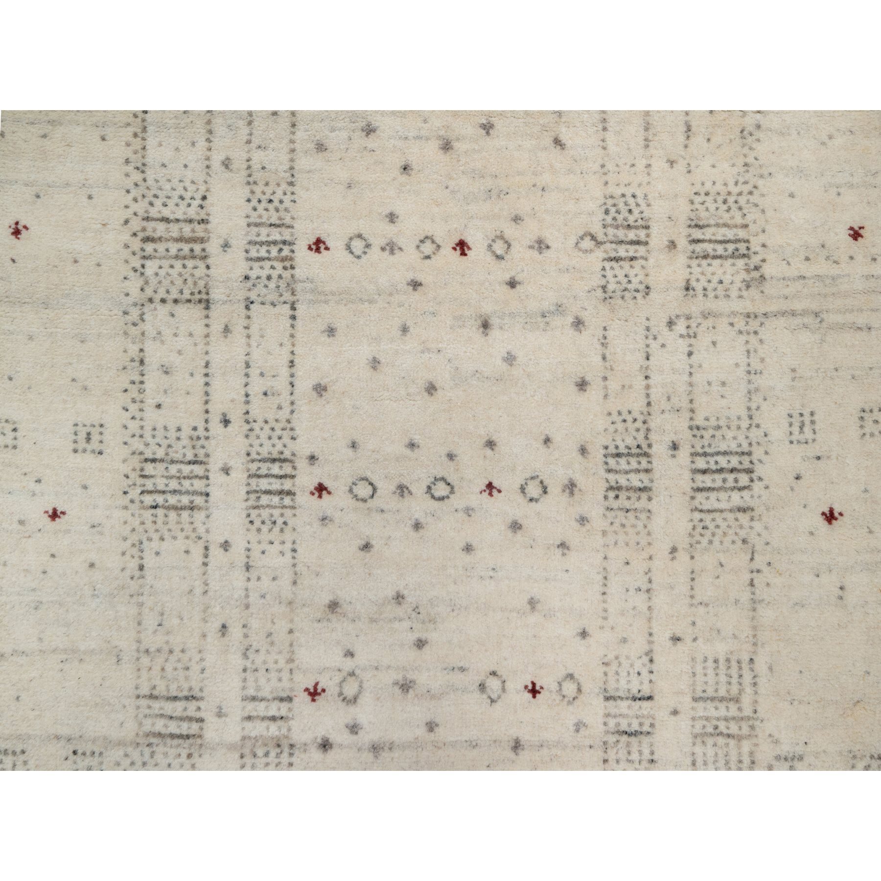 2'7"x4' Linen White with Brown, Modern Striae Design, Lori Buft Gabbeh with Small Animal Figurines, Thick and Plush, Soft Pile, Luxurious Wool, Hand Knotted, Mat, Oriental Rug Sh91261