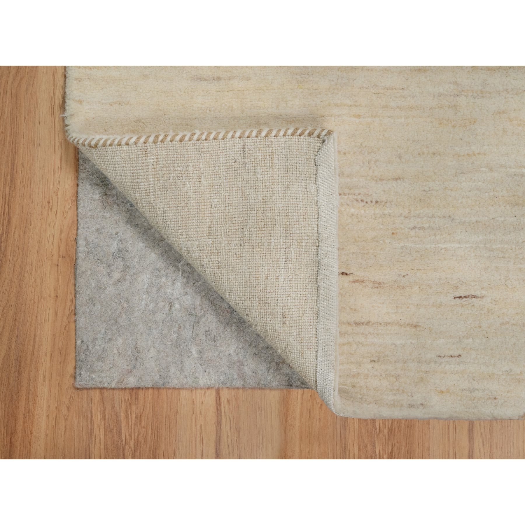2'x3' Bone White, Thick and Plush, Modern, Plain Design, Lori Buft Gabbeh, Pure Wool, Hand Knotted, Mat, Oriental Rug Sh91295