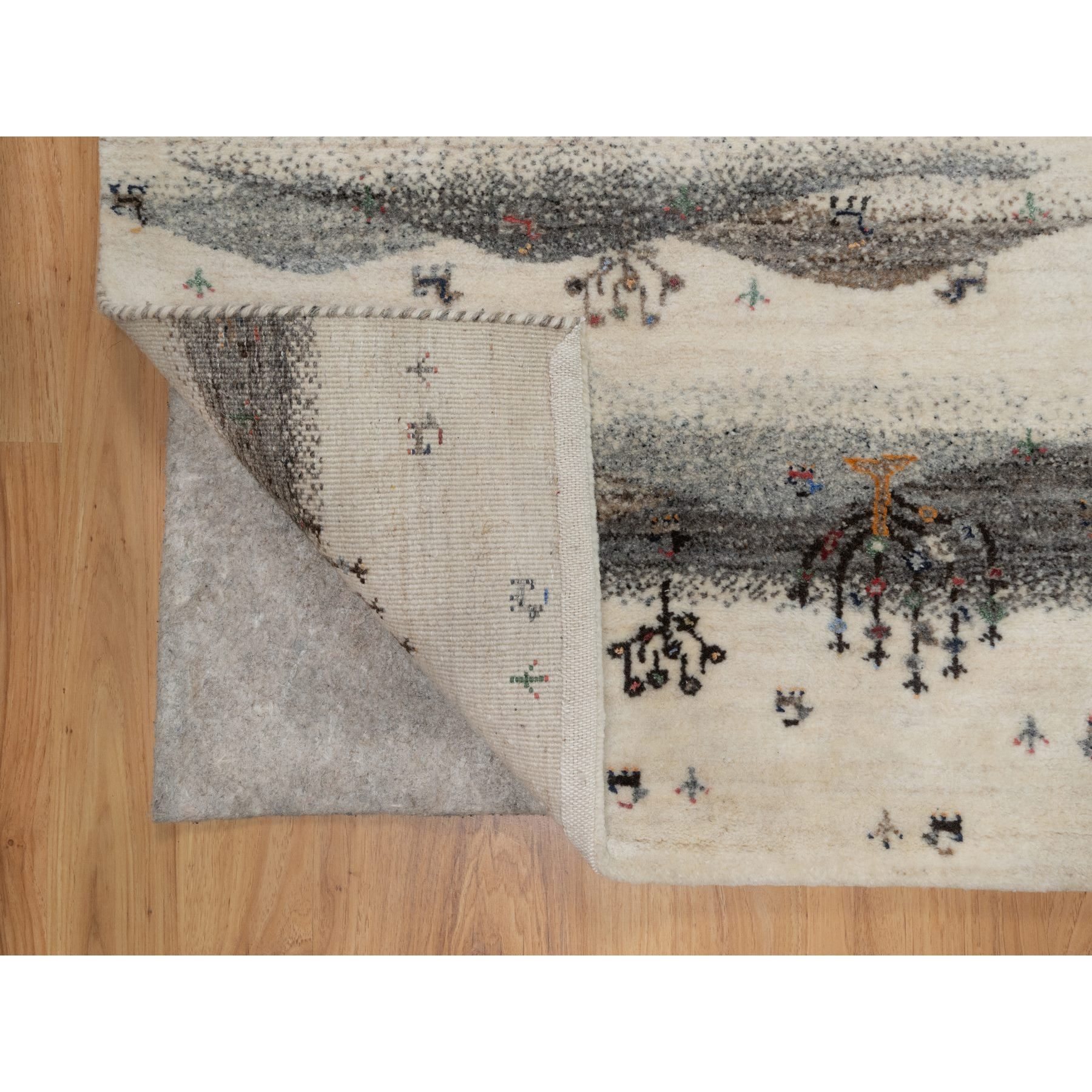 2'6"x9'10" Chiffon White, Modern, Lori Buft Gabbeh with Small Animal Figurines, Hills Design, Thick and Plush, 100% Wool, Hand Knotted, Runner, Oriental Rug Sh91317