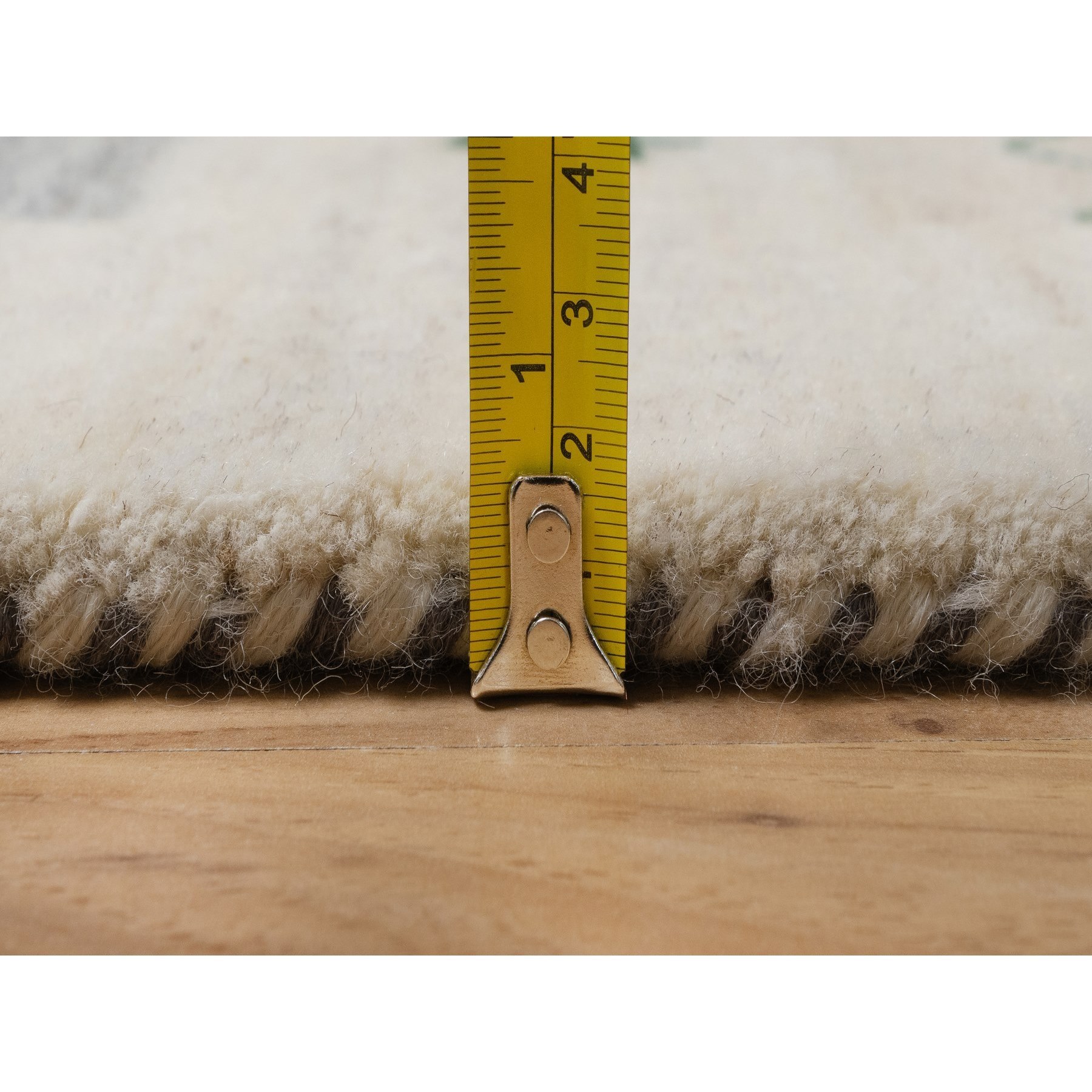 2'5"x4'9" Alabaster White, Lori Buft Gabbeh with Small Animal Figurines, Thick and Plush, Modern, Pure Wool, Hand Knotted, Short Runner, Oriental Rug Sh91318