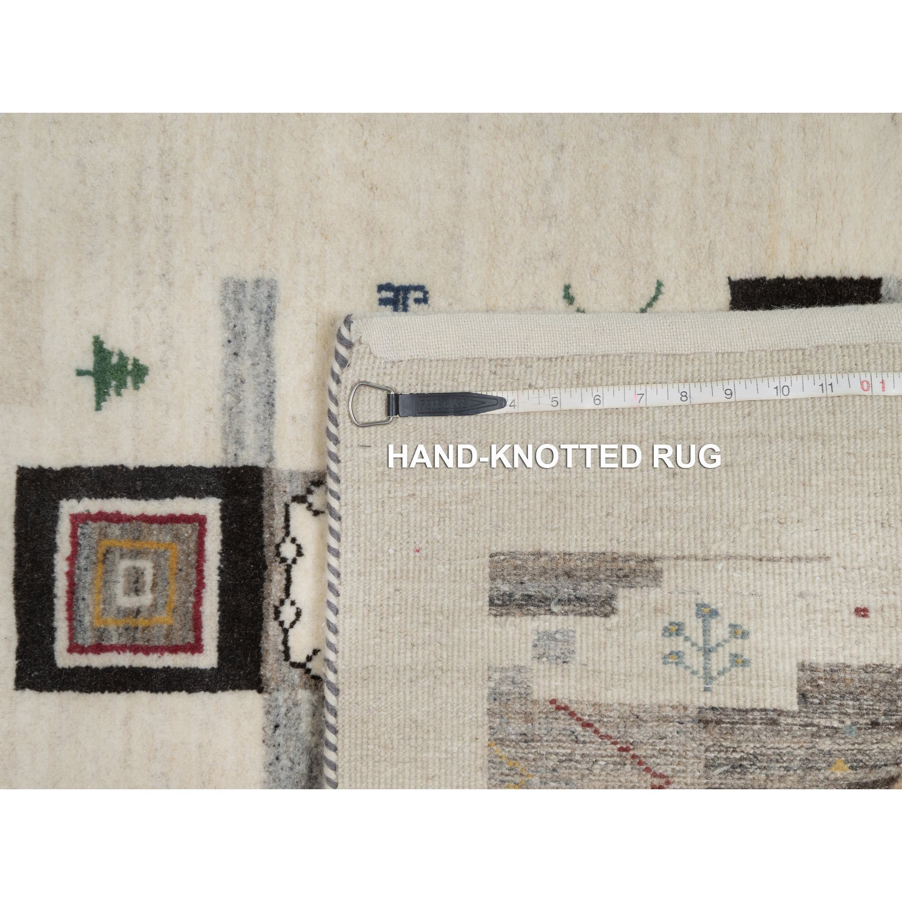 2'5"x4'9" Alabaster White, Lori Buft Gabbeh with Small Animal Figurines, Thick and Plush, Modern, Pure Wool, Hand Knotted, Short Runner, Oriental Rug Sh91318