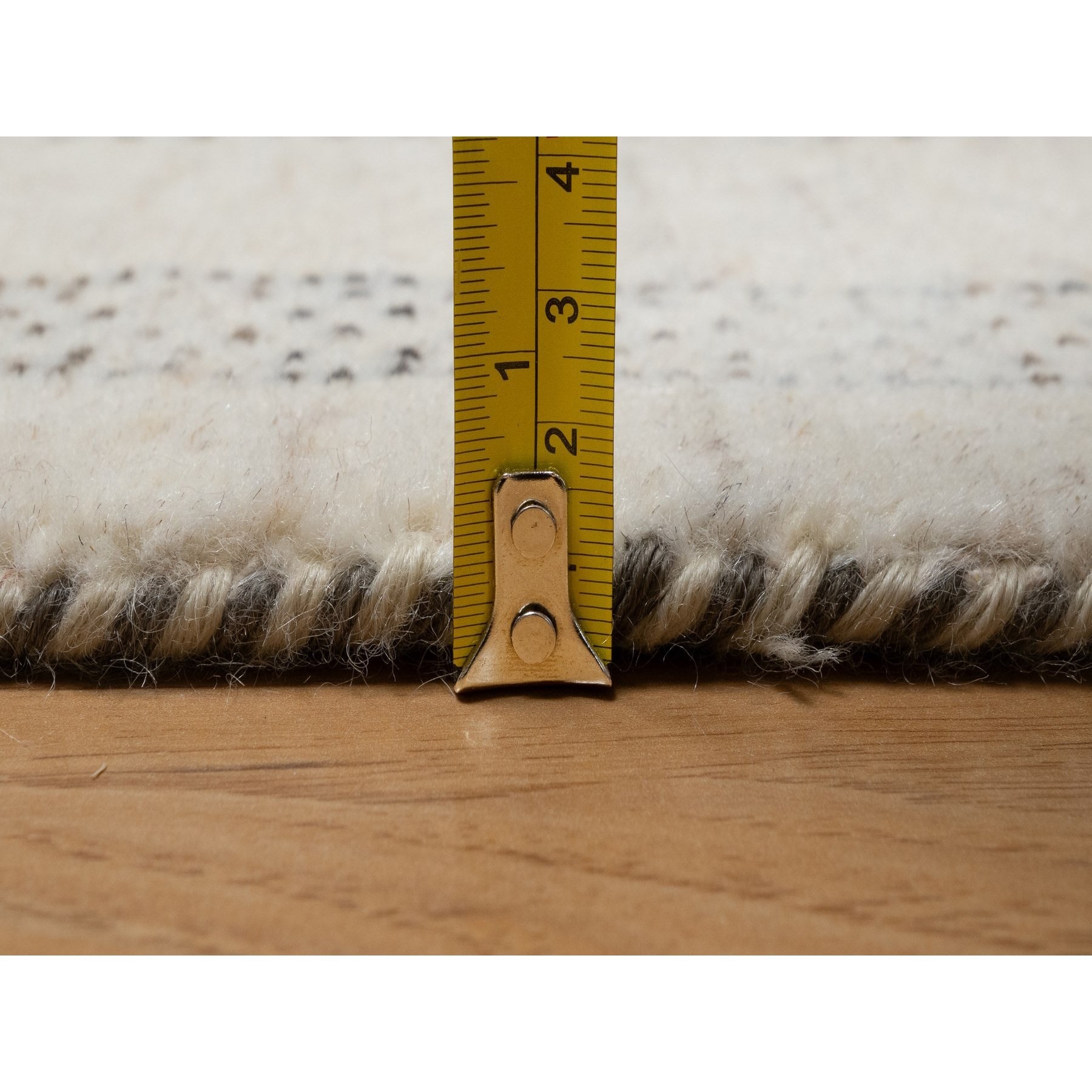 2'x3'1" Linen White, Modern, Hand Knotted, Lori Buft Gabbeh with Small Animal Figurines, Thick and Plush, Pure Wool, Mat, Oriental Rug Sh91321
