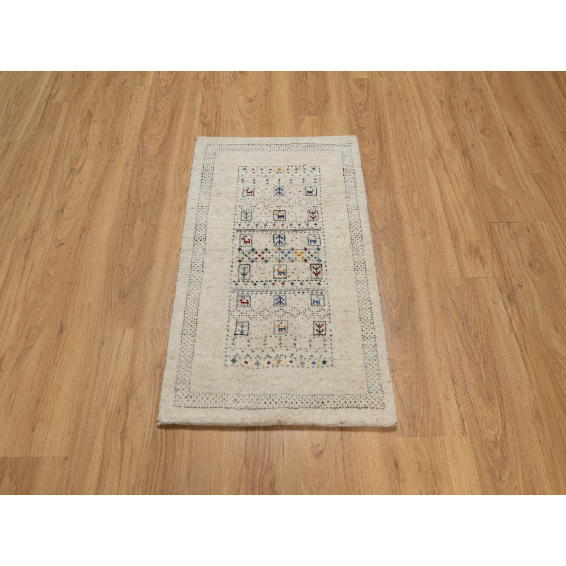 2'x3'1" Swan White, Thick and Plush, Modern, Lori Buft Gabbeh with Small Animal Figurines, 100% Wool, Hand Knotted, Mat, Oriental Rug Sh91322