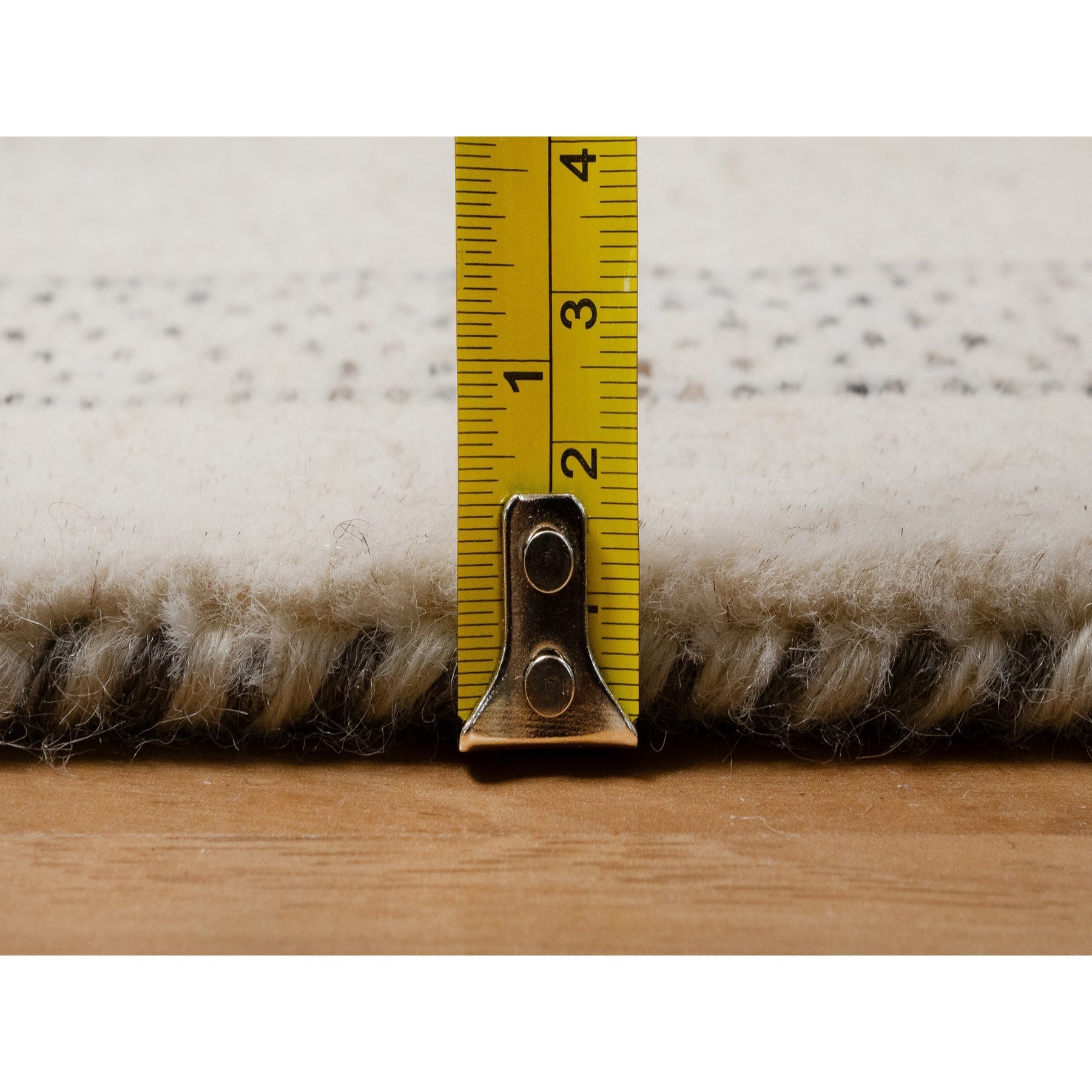 2'3"x4'6" Pristine White, Lori Buft Gabbeh with Small Animal Figurines, Thick and Plush, Modern, Pure Wool, Hand Knotted, Short Runner, Oriental Rug Sh91332