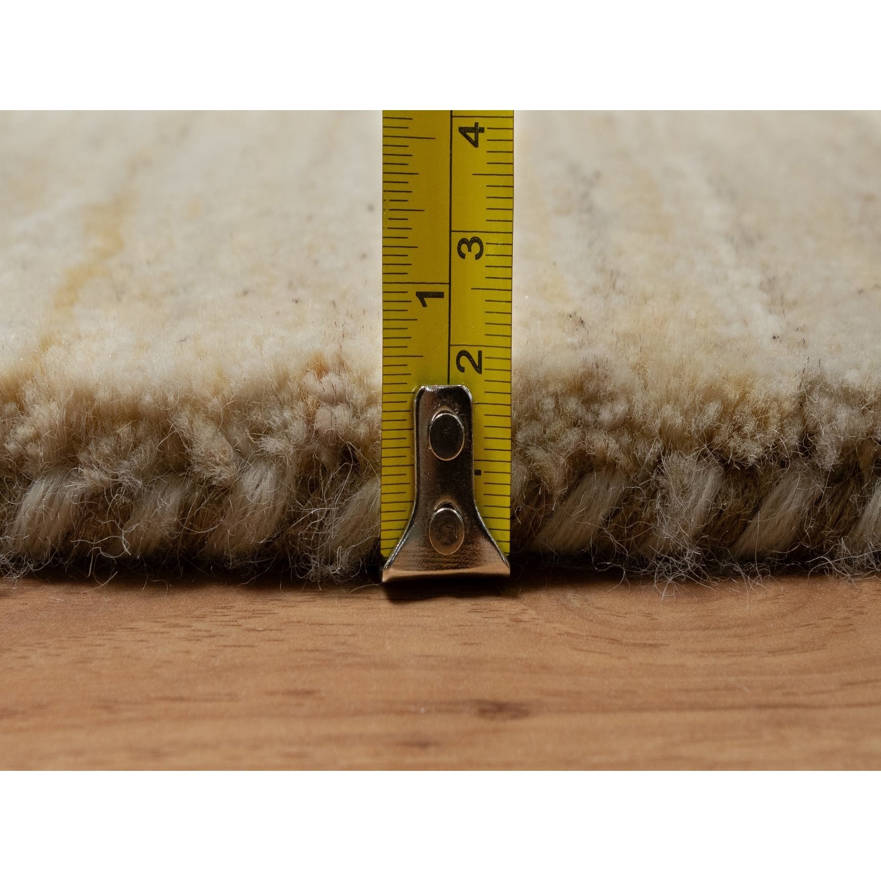 5'x5' Linen White, Modern, Plain Design, Lori Buft Gabbeh, Thick and Plush, Pure Wool, Hand Knotted, Round, Oriental Rug Sh91336