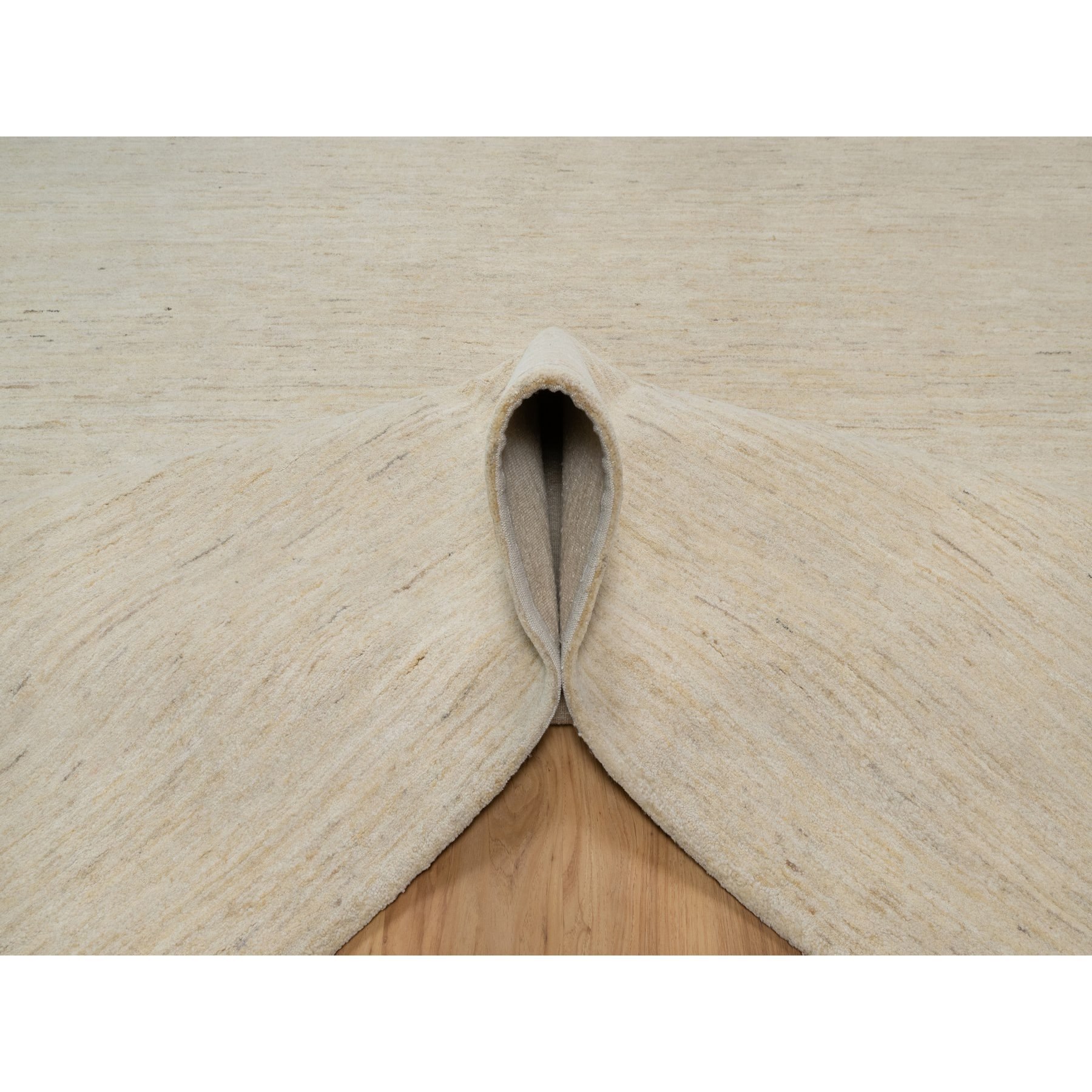 7'9"x9'8" Bone White, Pure Wool, Lori Buft Gabbeh, Modern, Plain Design, Thick and Plush, Hand Knotted, Oriental Rug Sh91341