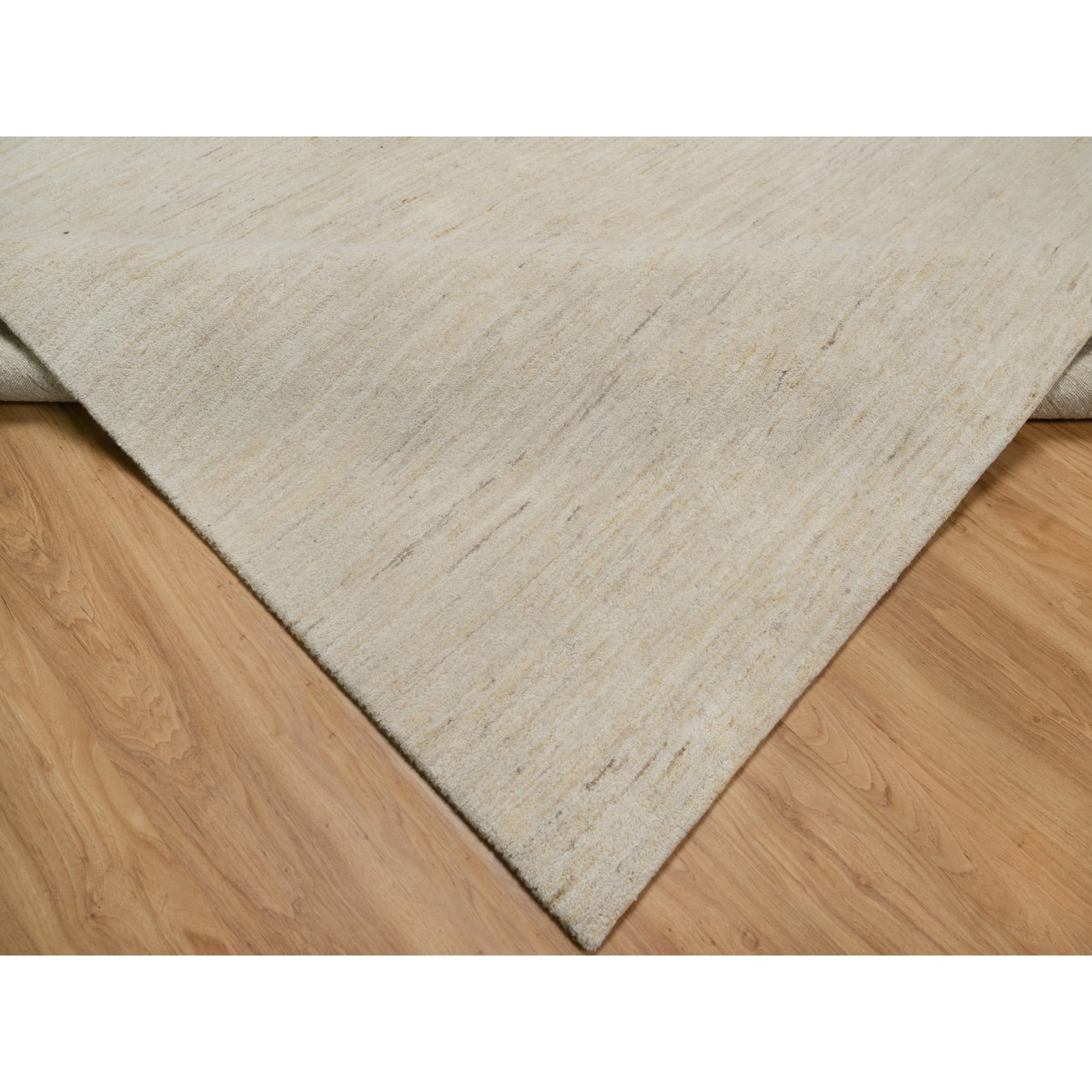 7'9"x9'8" Bone White, Pure Wool, Lori Buft Gabbeh, Modern, Plain Design, Thick and Plush, Hand Knotted, Oriental Rug Sh91341