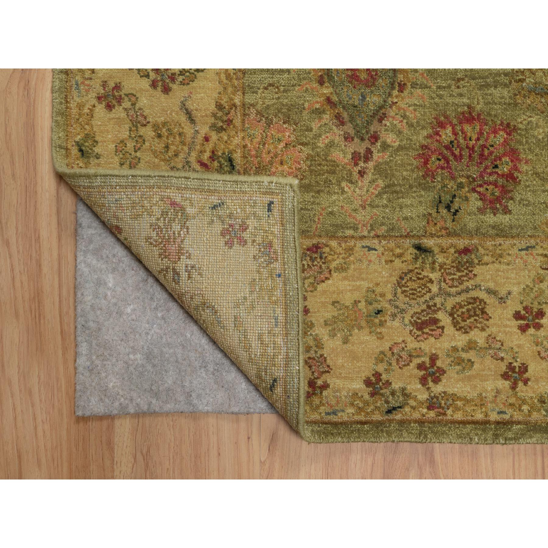 5'1"x7'10" Olive Green, Botanical Design, Hand Knotted, Pure 100% Himalayan Wool, Vegetable Dyes, Oriental Rug Sh91364
