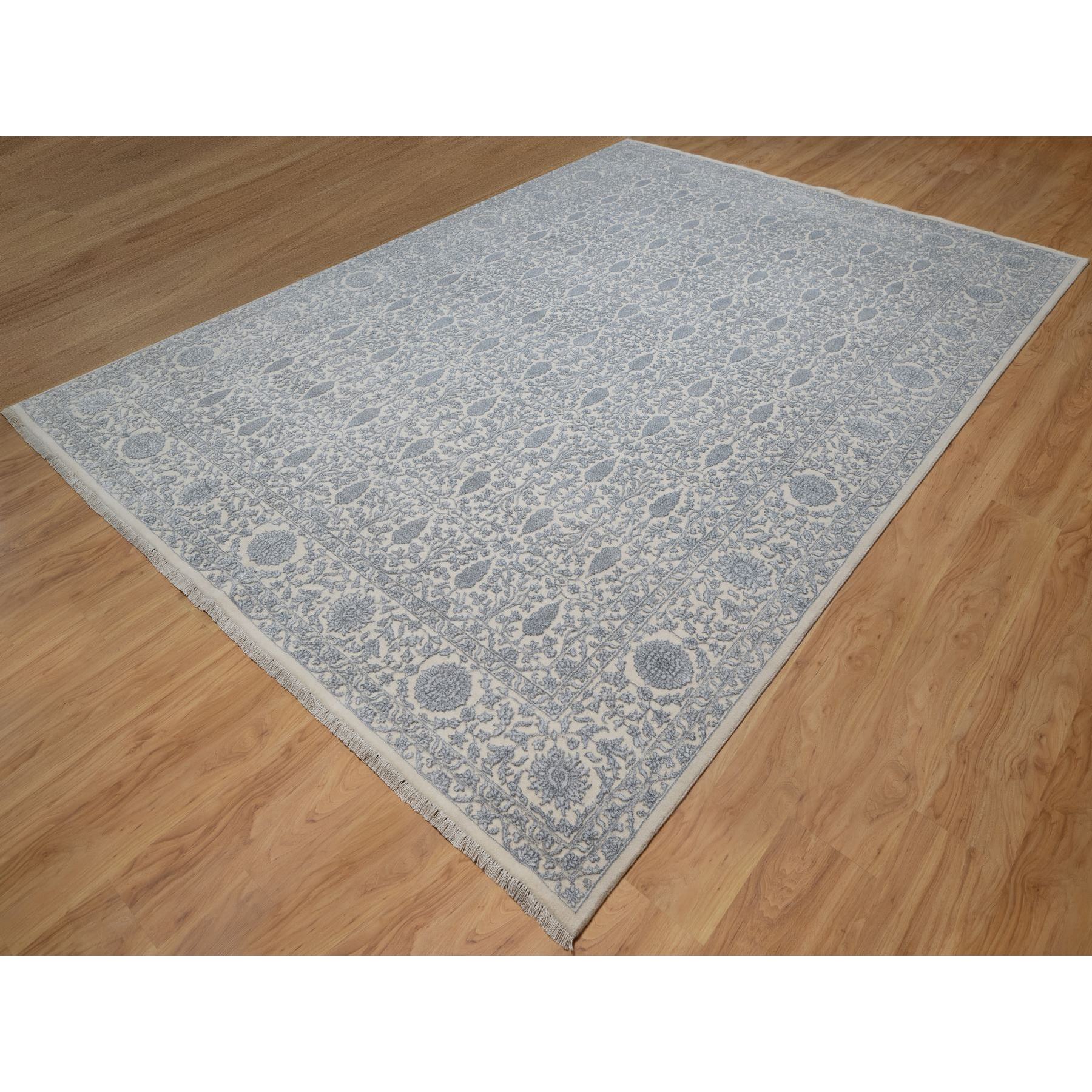 8'8"x12'1" Chiffon White, Persian Design with Repetitive Floral Motifs, Light Tone on Tone, Wool and Plant Based Silk, Thick and Plush, 200 KPSI, Hand Knotted, Oriental Rug Sh91367
