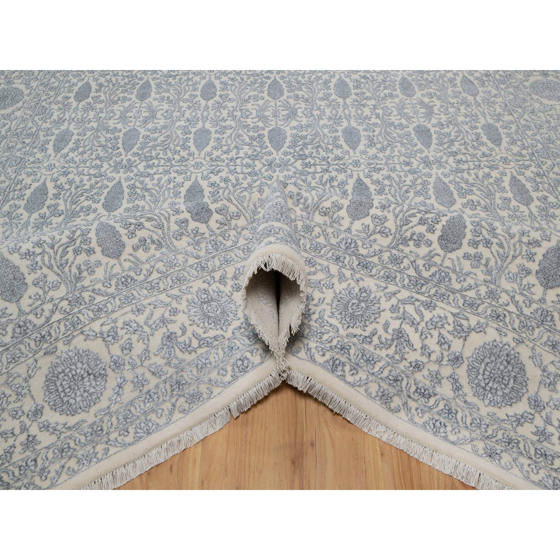 8'8"x12'1" Chiffon White, Persian Design with Repetitive Floral Motifs, Light Tone on Tone, Wool and Plant Based Silk, Thick and Plush, 200 KPSI, Hand Knotted, Oriental Rug Sh91367