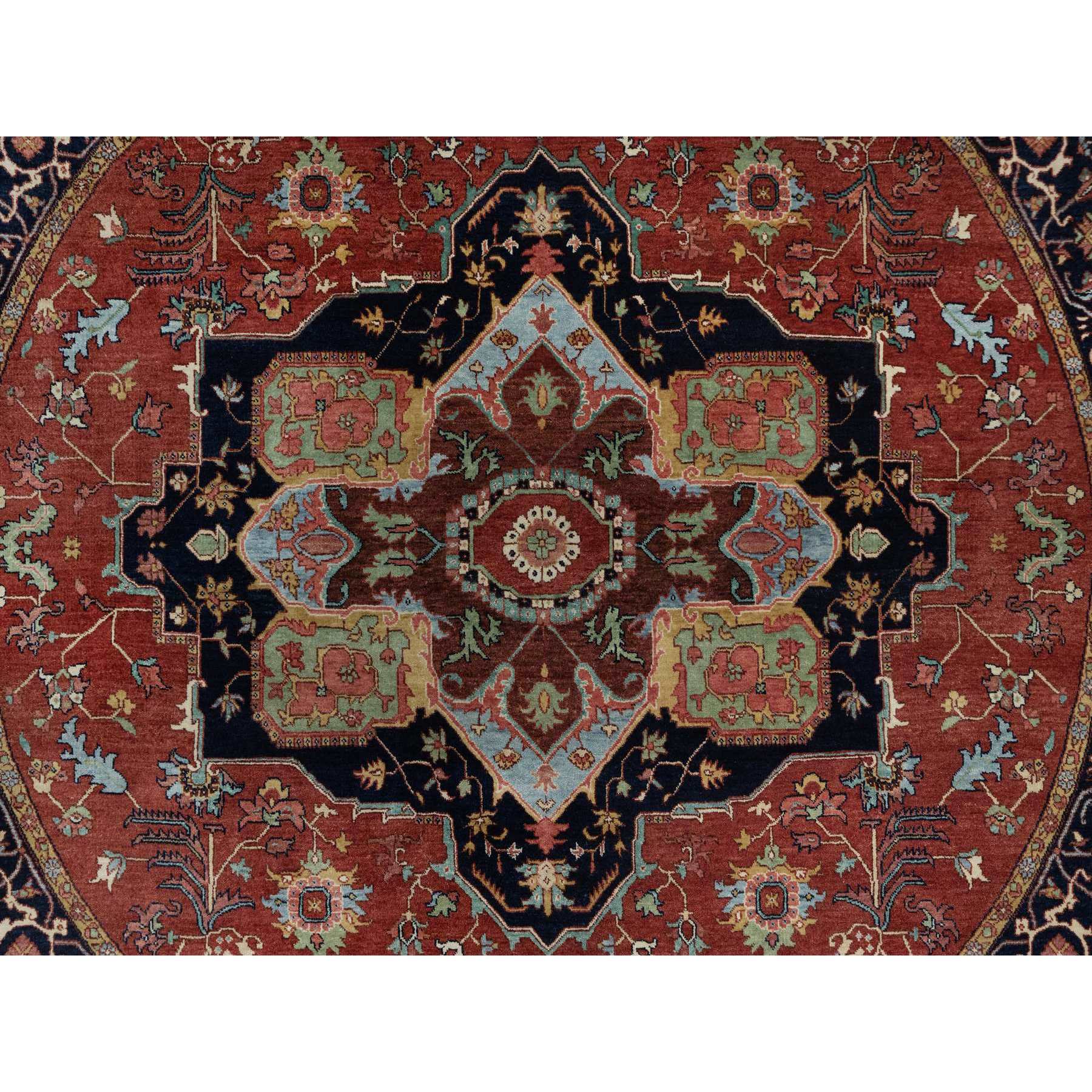8'x8' Barn Red, Antiqued Fine Heriz Re-Creation, Denser Weave, Vegetable Dyes, Lush and Plush, 100% Wool, Hand Knotted, Round, Oriental Rug Sh91405