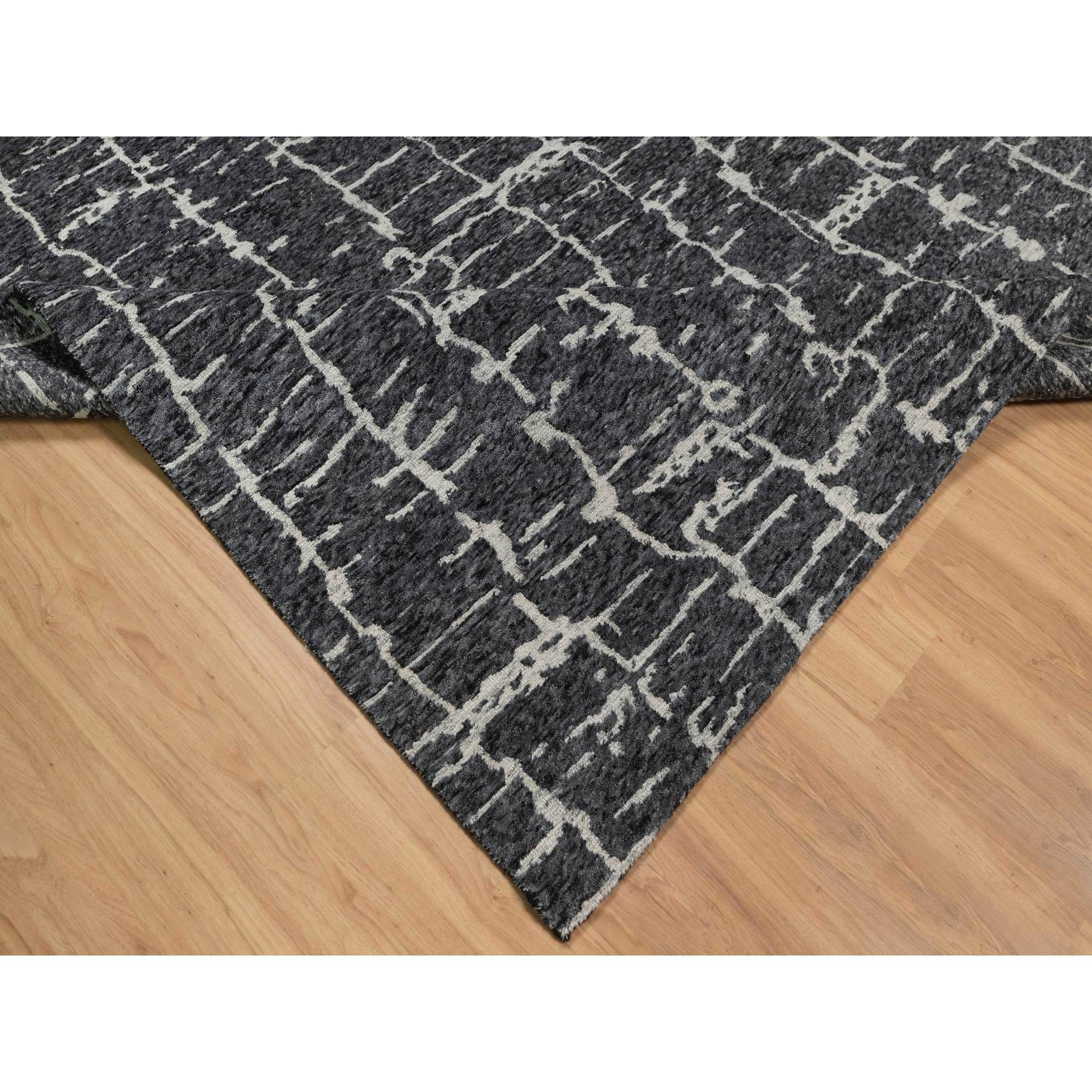 8'x10'1" Charcoal Black, Nepali Weave, Modern Design, Pure Wool, Hand Knotted, Densely Woven, Oriental Rug Sh91419