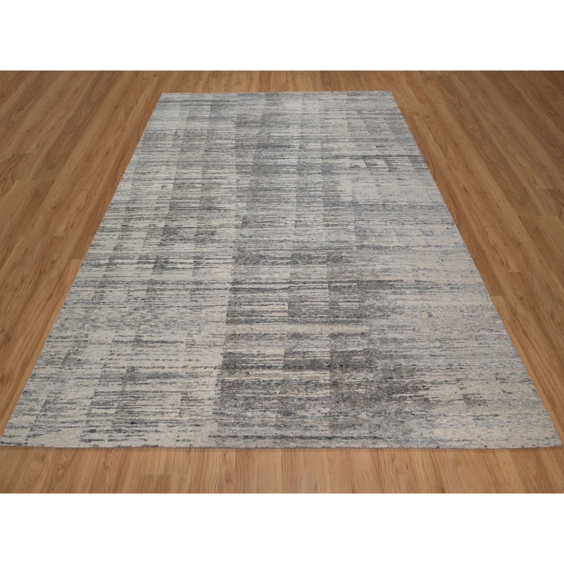 8'x10'2" Gray-Ivory, Modern Design, Hand Knotted, Undyed Natural Wool, Thick and Plush, Oriental Rug Sh91427