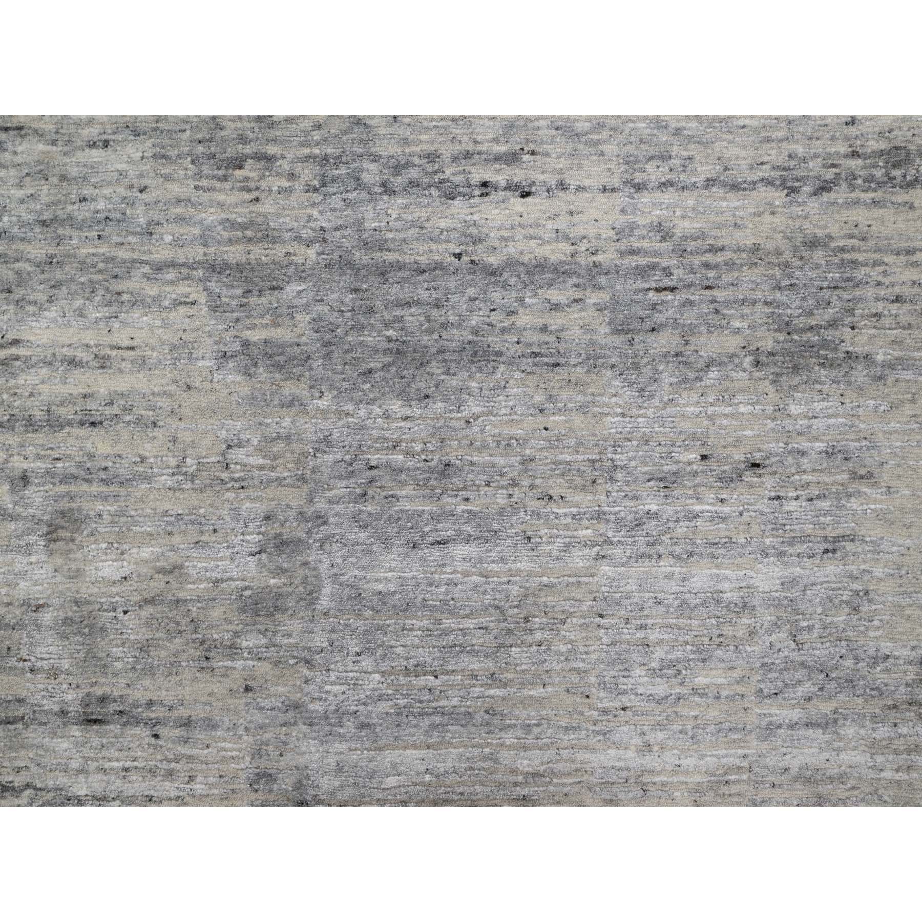 8'x10'2" Gray-Ivory, Modern Design, Hand Knotted, Undyed Natural Wool, Thick and Plush, Oriental Rug Sh91427
