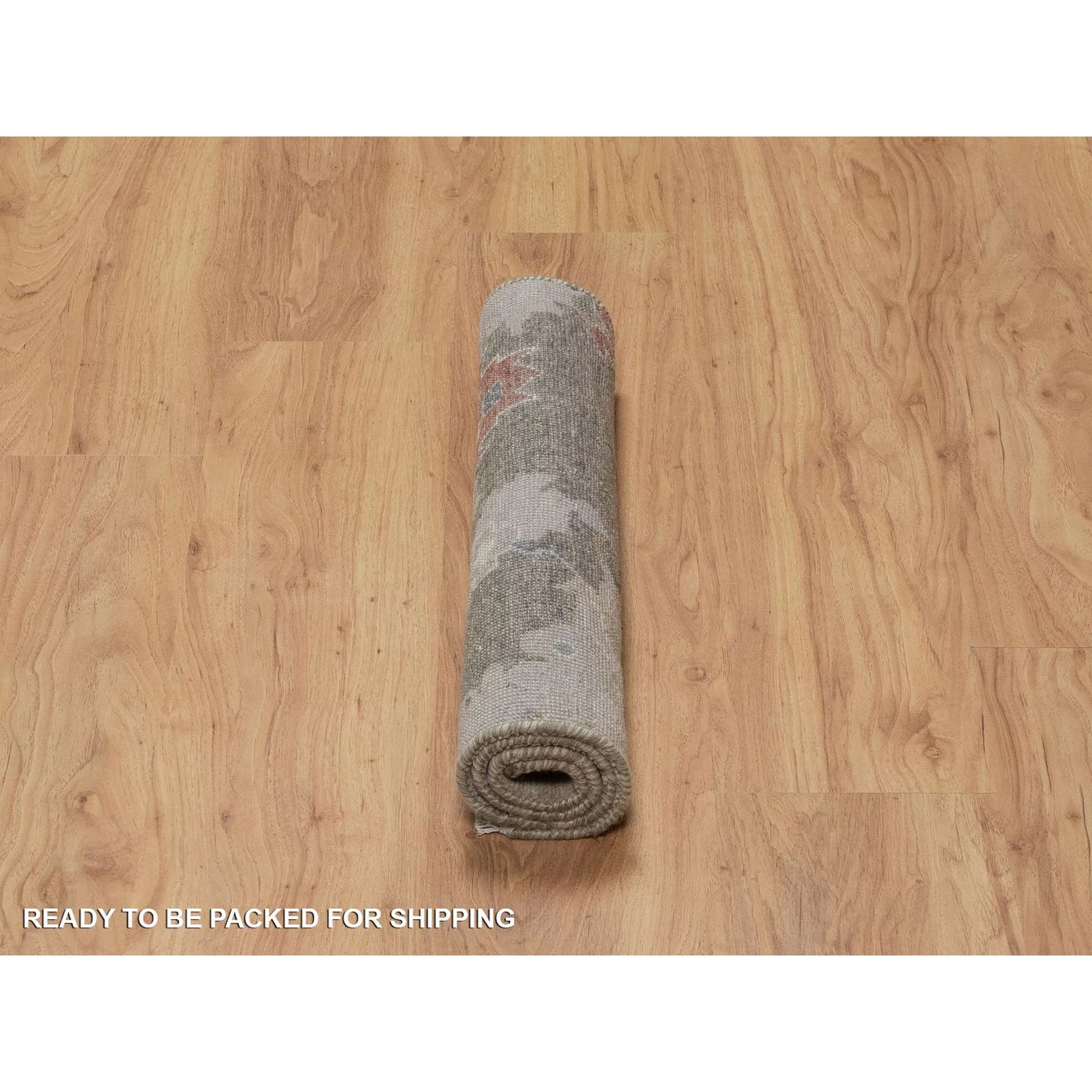 2'1"x3' Taupe Gray, Broken Pattern with Oushak Design, 100% Wool, Hand Knotted, Borderless, Mat, Sample, Oriental Rug Sh91448