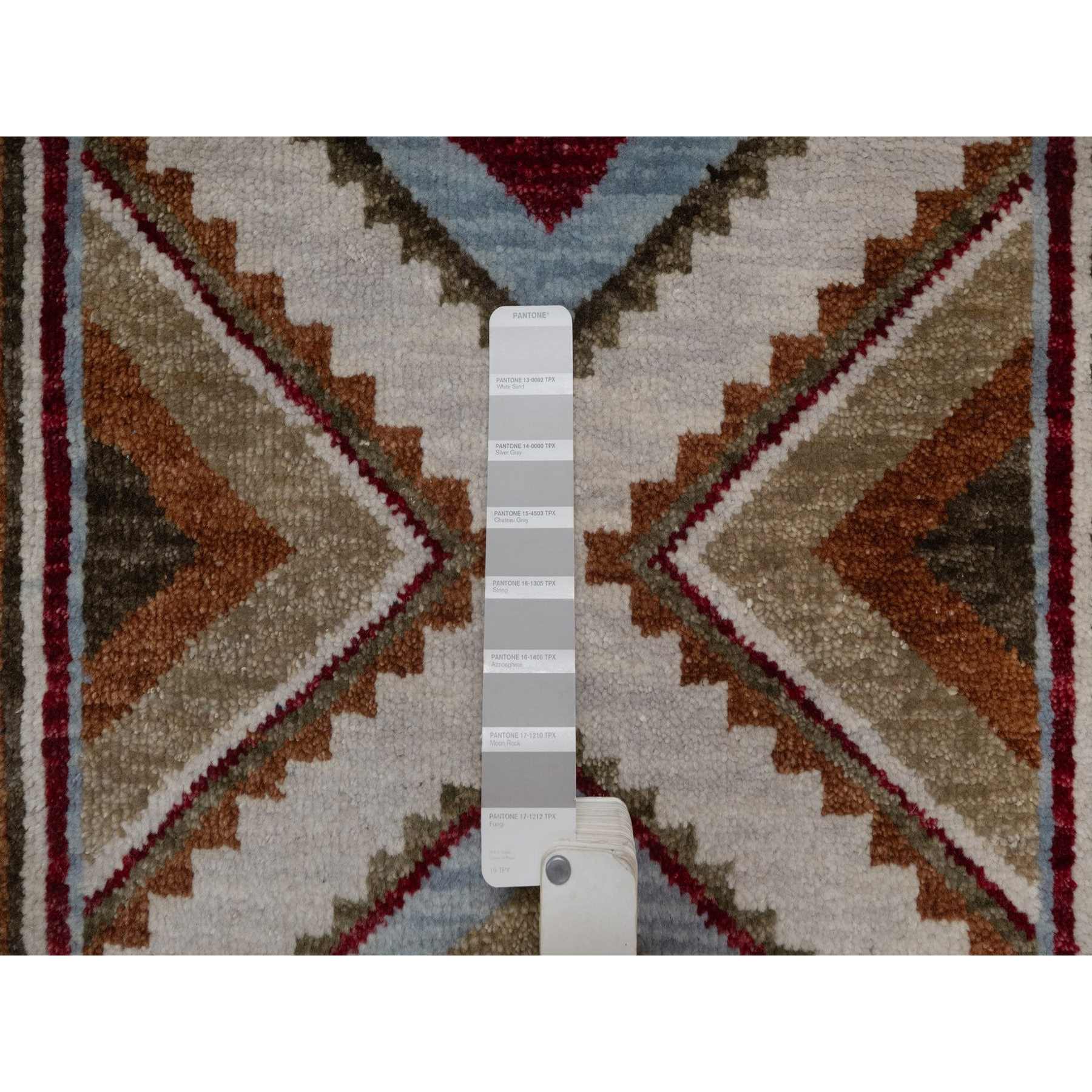 2'x3'1" Pastel Gray, Southwestern American Indian Design with Piled Construction, Plush and Lush, Hand Knotted, Pure Wool, Mat, Sample, Oriental Rug Sh91453