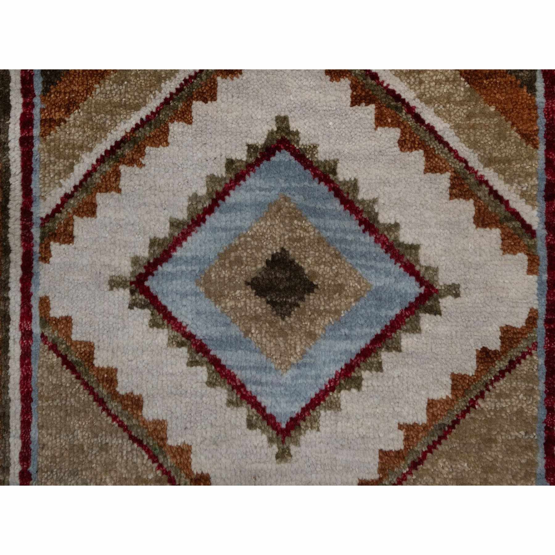 2'x3'1" Pastel Gray, Southwestern American Indian Design with Piled Construction, Plush and Lush, Hand Knotted, Pure Wool, Mat, Sample, Oriental Rug Sh91453