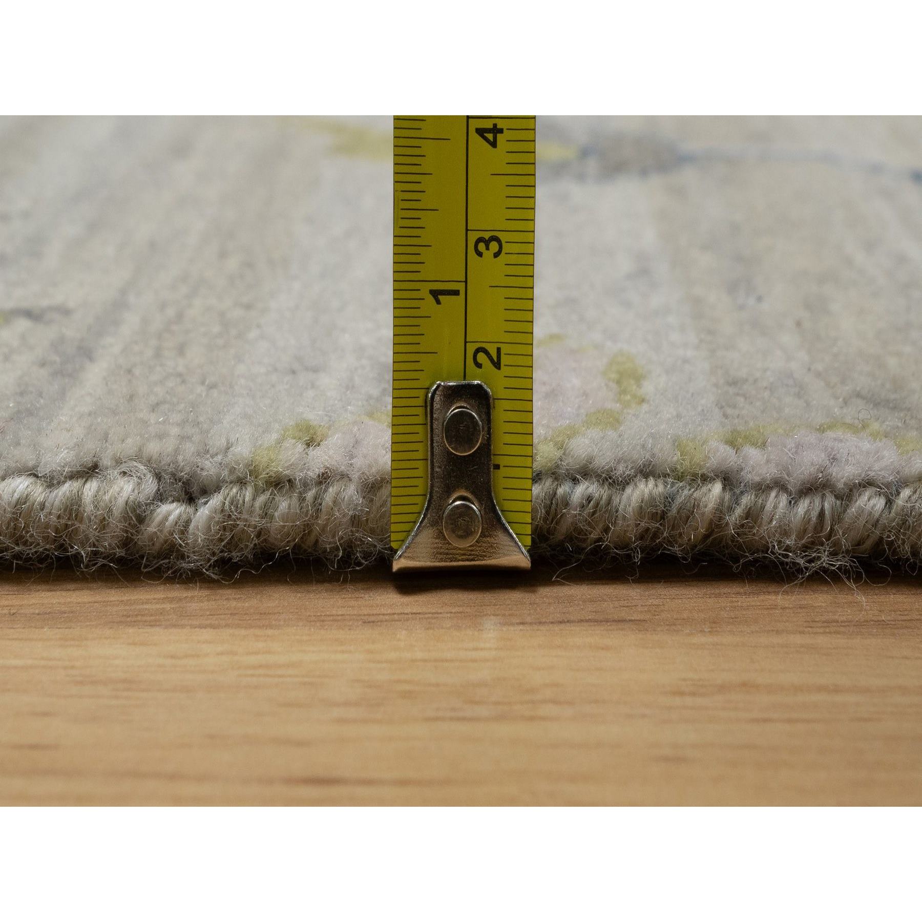 2'1"x3' Light Gray, Broken Pattern with Agra Design, Pure Wool, Hand Knotted, Mat, Sample, Oriental Rug Sh91454