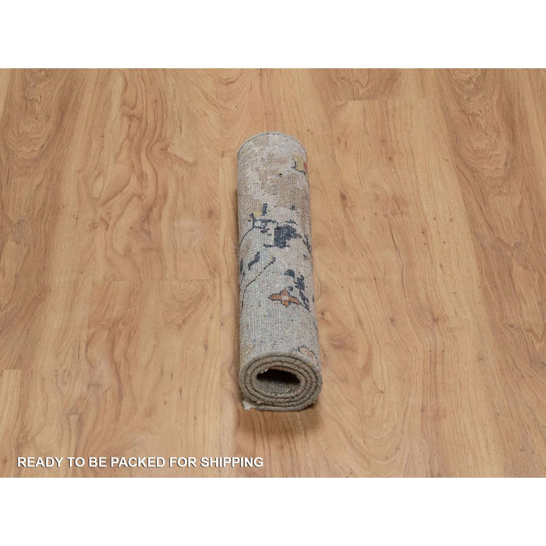 2'1"x3' Misty Gray, Broken Pattern with Oushak Design, Borderless, 100% Wool, Hand Knotted, Mat, Sample, Oriental Rug Sh91455