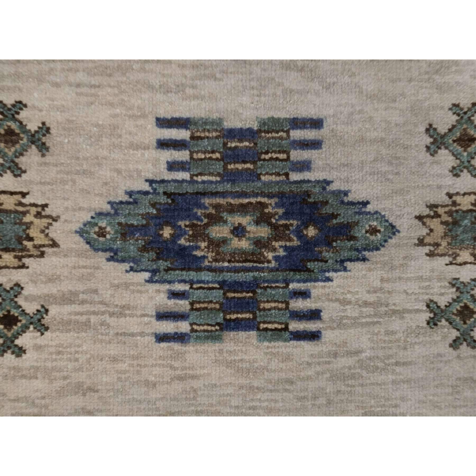 2'7"x9'10" Light Gray, Southwest American Indian Design with Piled Construction, Plush and Lush, Hand Knotted, Pure Wool, Runner, Oriental Rug Sh91472