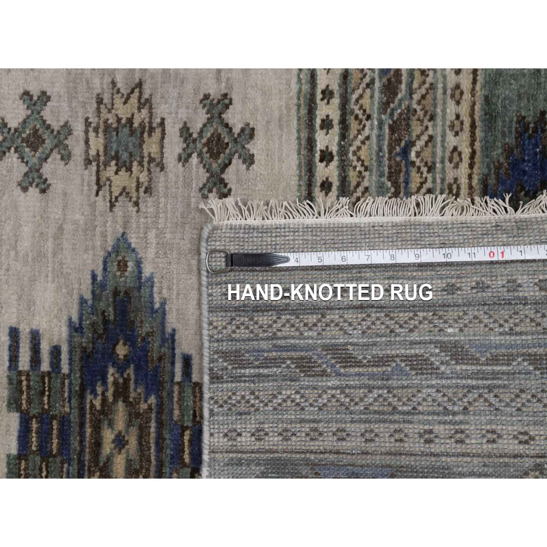 2'7"x9'10" Light Gray, Southwest American Indian Design with Piled Construction, Plush and Lush, Hand Knotted, Pure Wool, Runner, Oriental Rug Sh91472