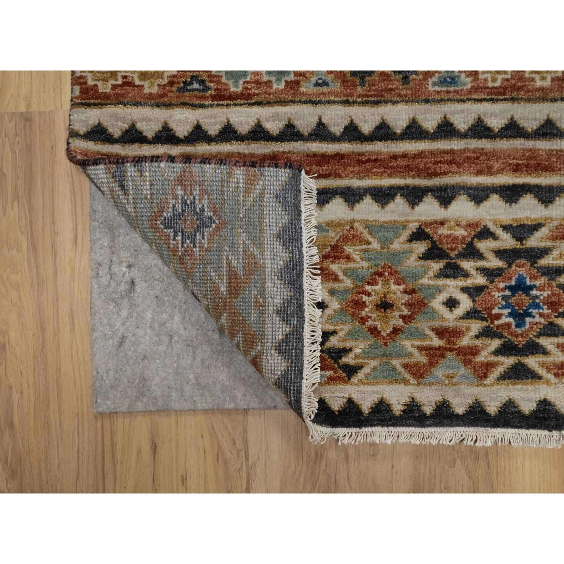 2'6"x9'10" Oyster Gray, Southwest American Indian Design with Piled Construction, Plush and Lush, Hand Knotted, Pure Wool, Runner, Oriental Rug Sh91473