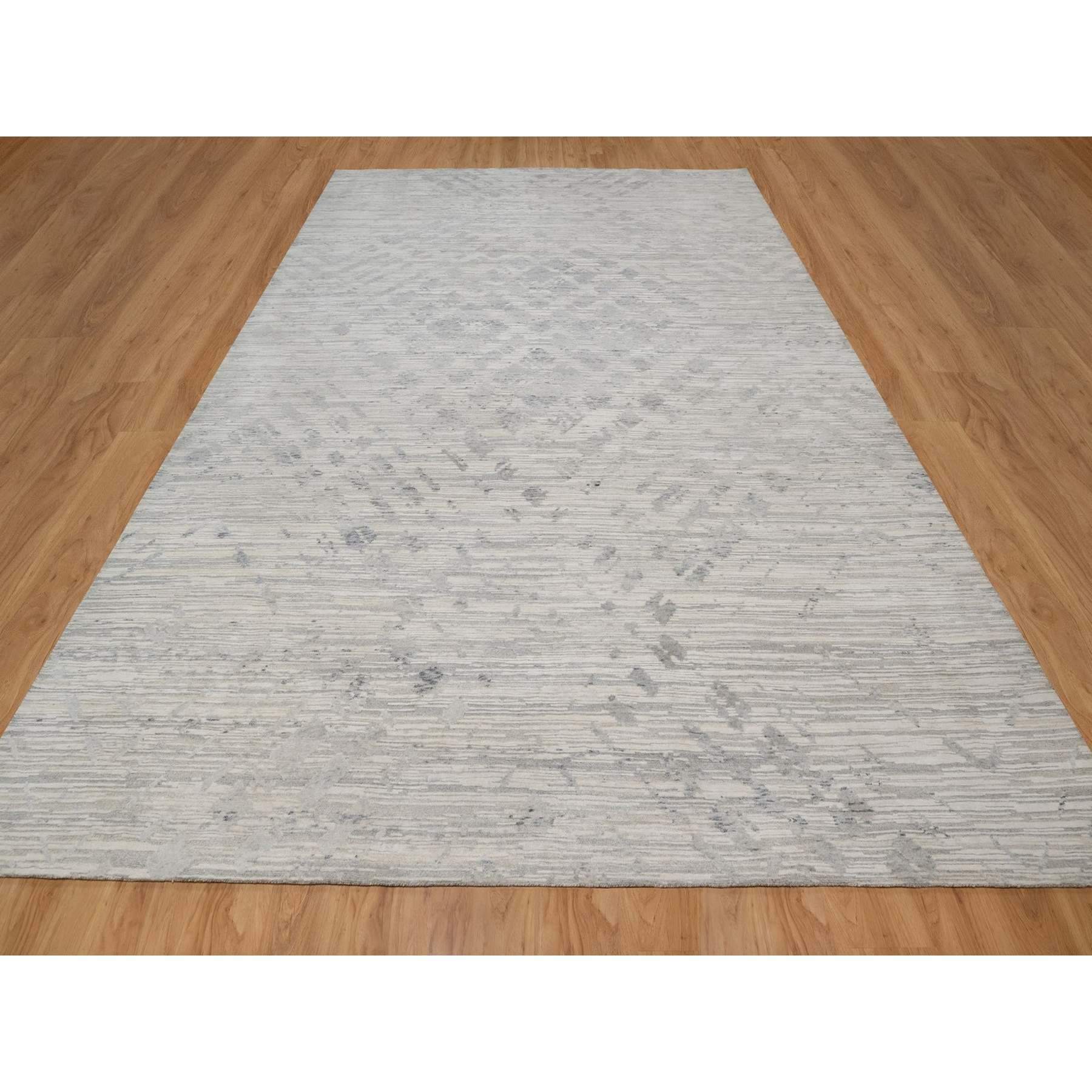 10'x14'3" Swan White, Modern Design, Hand Knotted, Hand Spun Undyed Natural Wool, Oriental Rug Sh91478