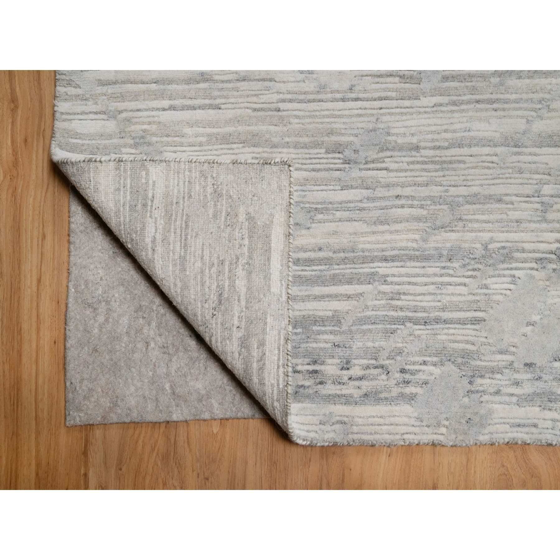 10'x14'3" Swan White, Modern Design, Hand Knotted, Hand Spun Undyed Natural Wool, Oriental Rug Sh91478