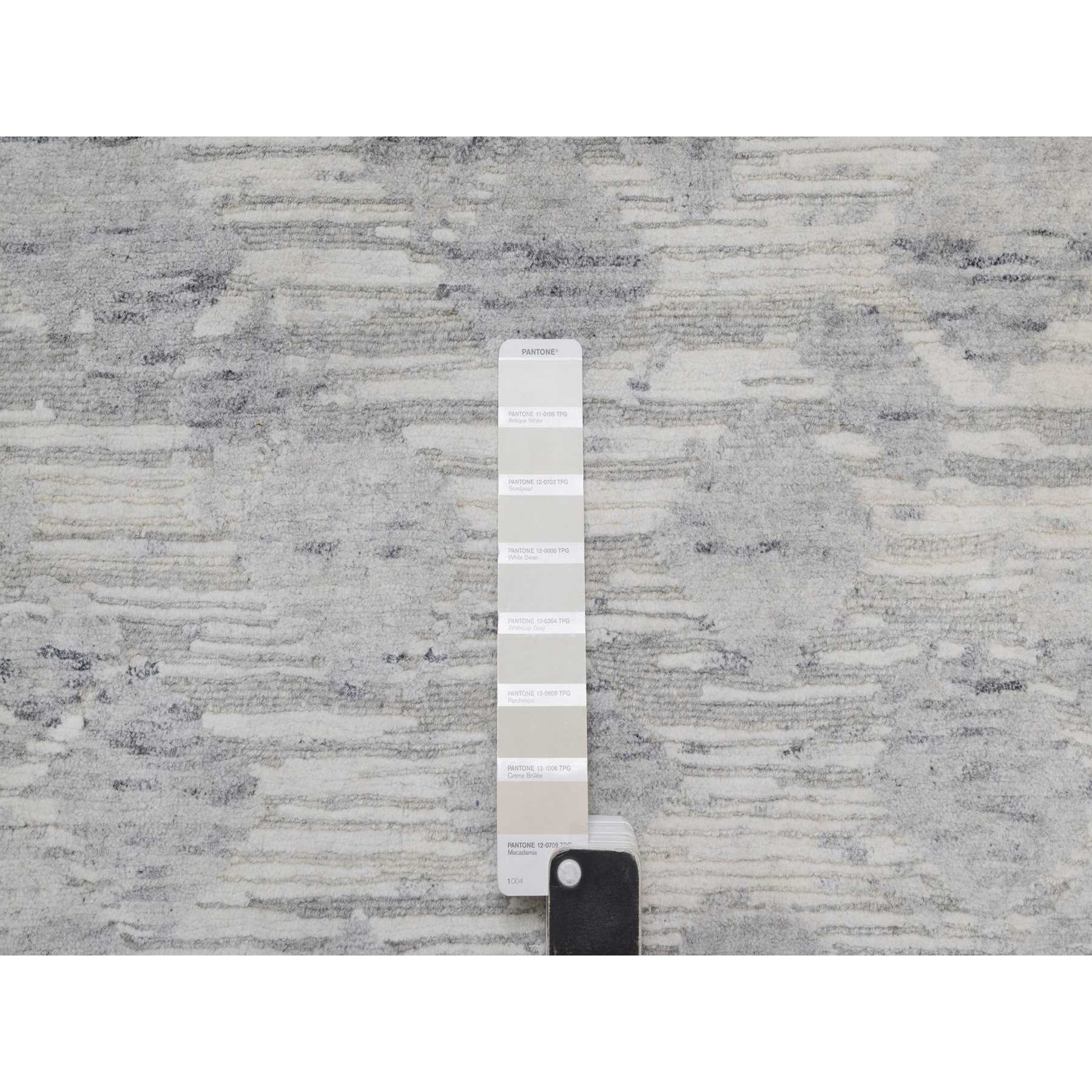 10'x14'3" Swan White, Modern Design, Hand Knotted, Hand Spun Undyed Natural Wool, Oriental Rug Sh91478